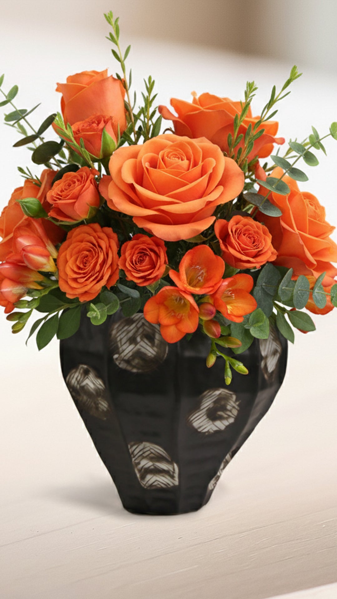 "Kumo" Faceted Polka Dot Vase - Small - IDC243-A33