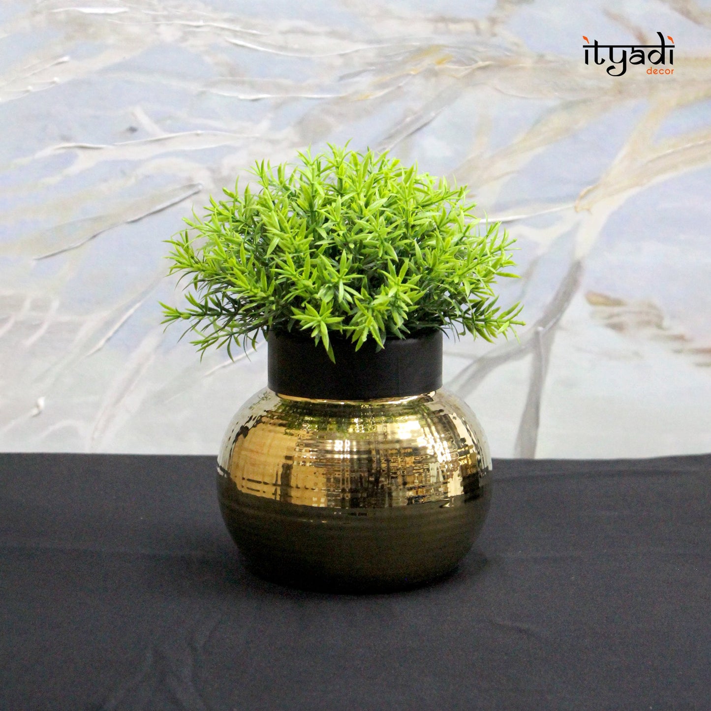 Designer Ceramic Vase IDC150-A24