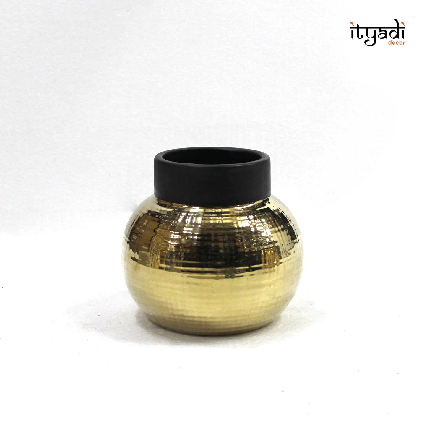 Designer Ceramic Vase IDC150-A24