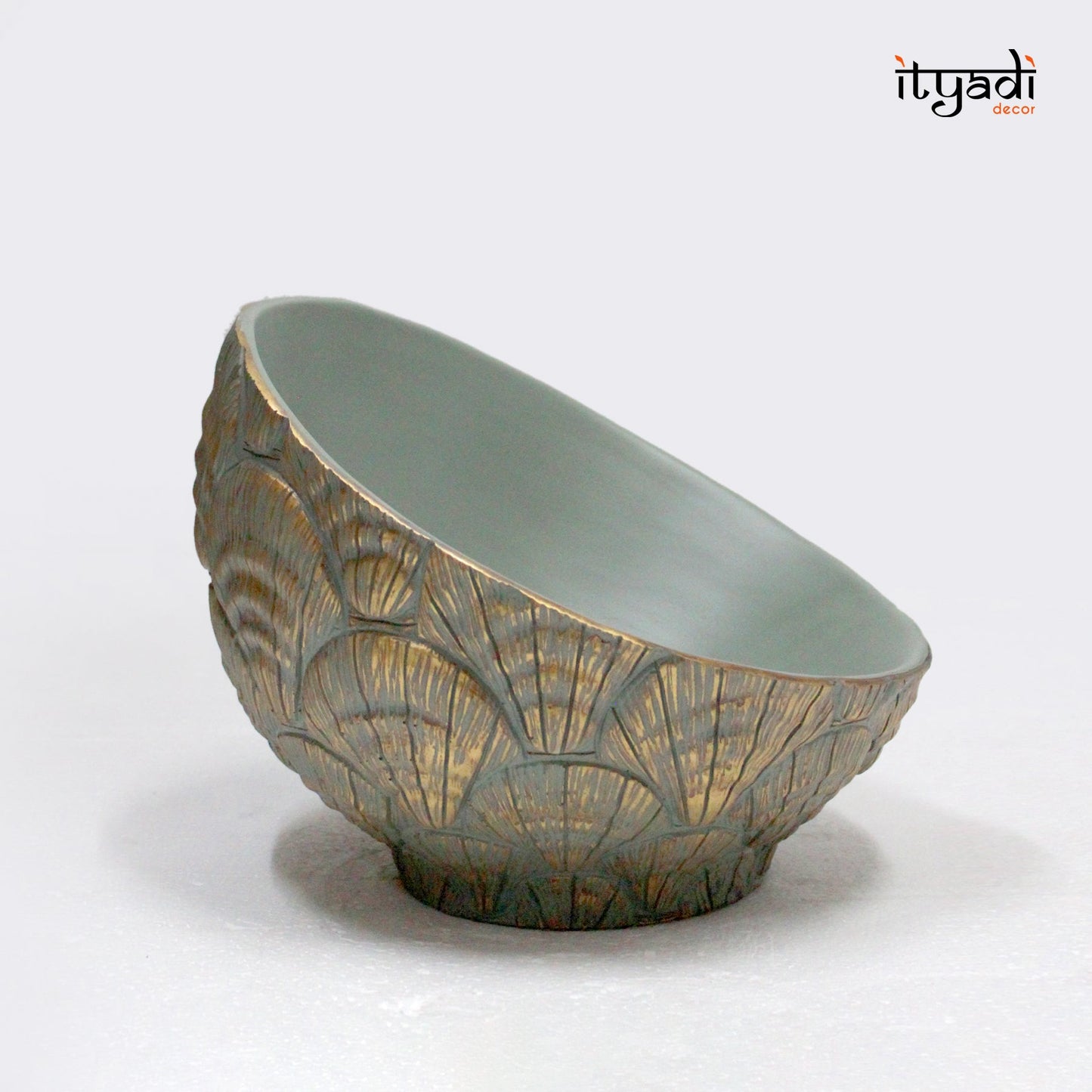 Designer Showpiece IDC213-A7