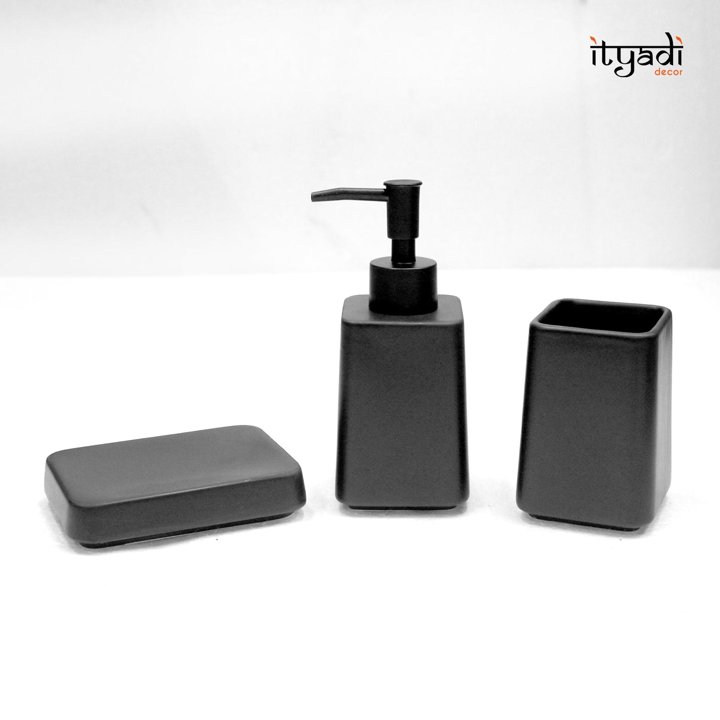 Designer Ceramic Bathroom Set IDC95-A7