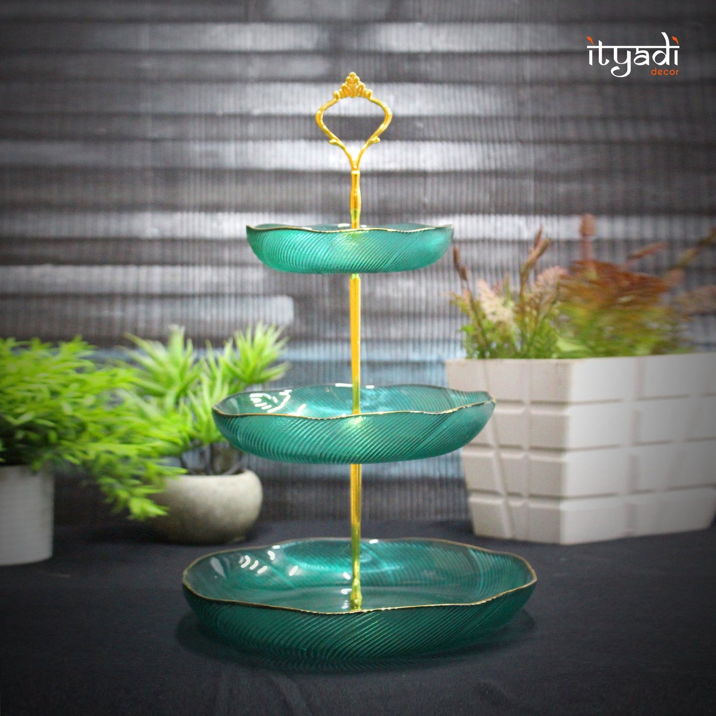Tiered Serving Tray IDC178-A17