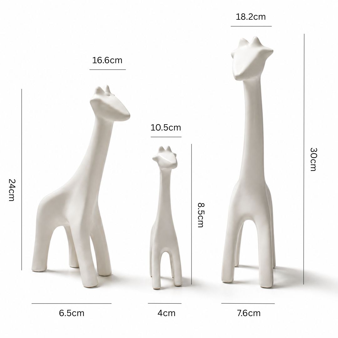 Giraffe Family Showpiece Set IDC71-A173