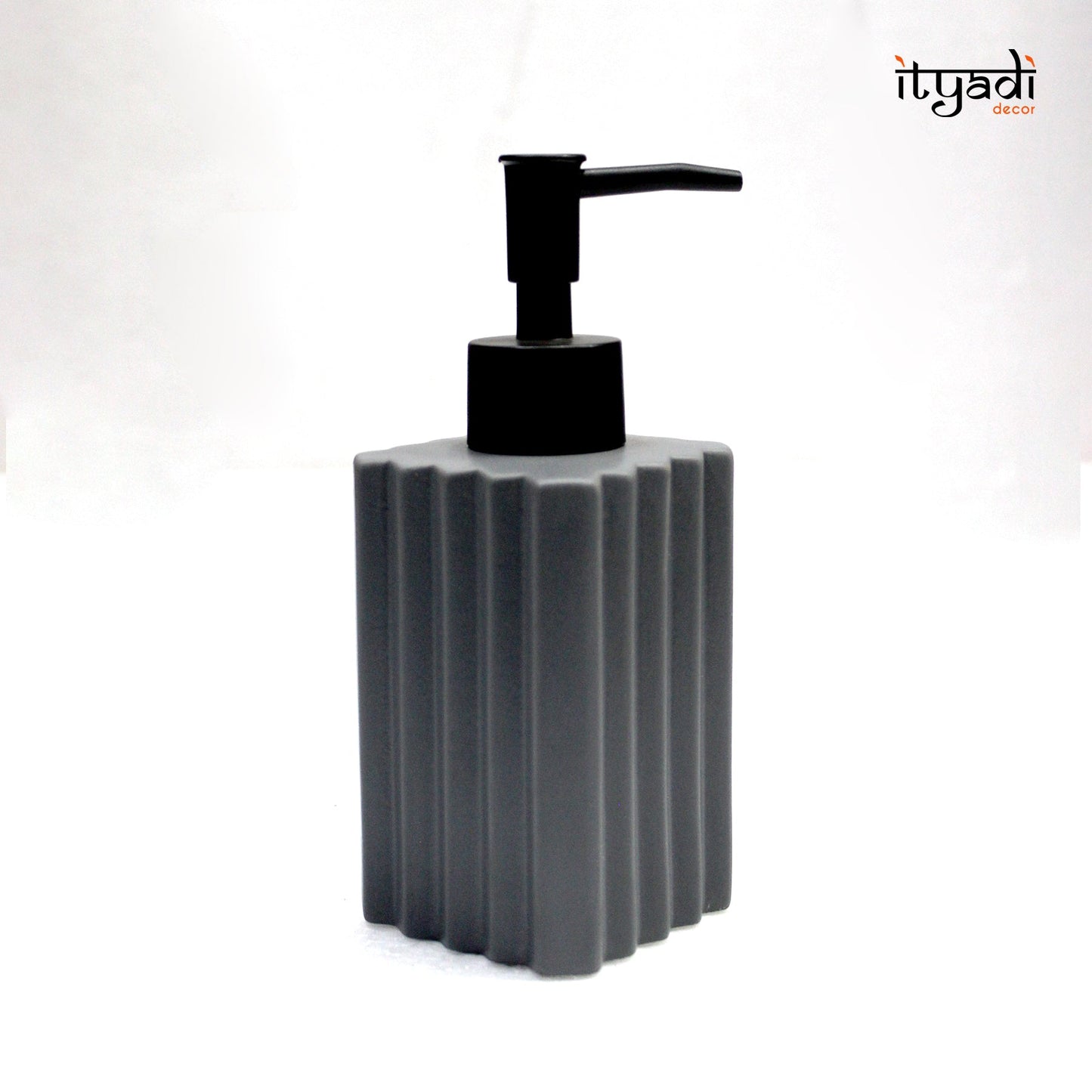 Designer Ceramic Bathroom Set IDC95-A17