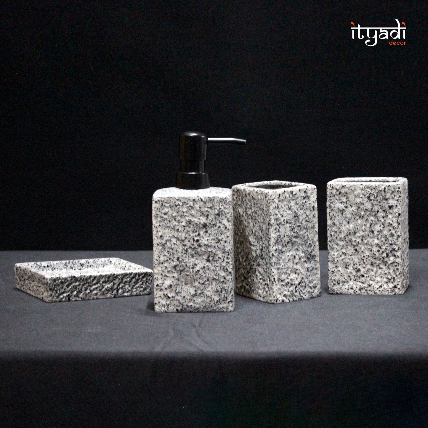 Designer Ceramic Bathroom Set IDC95-A10