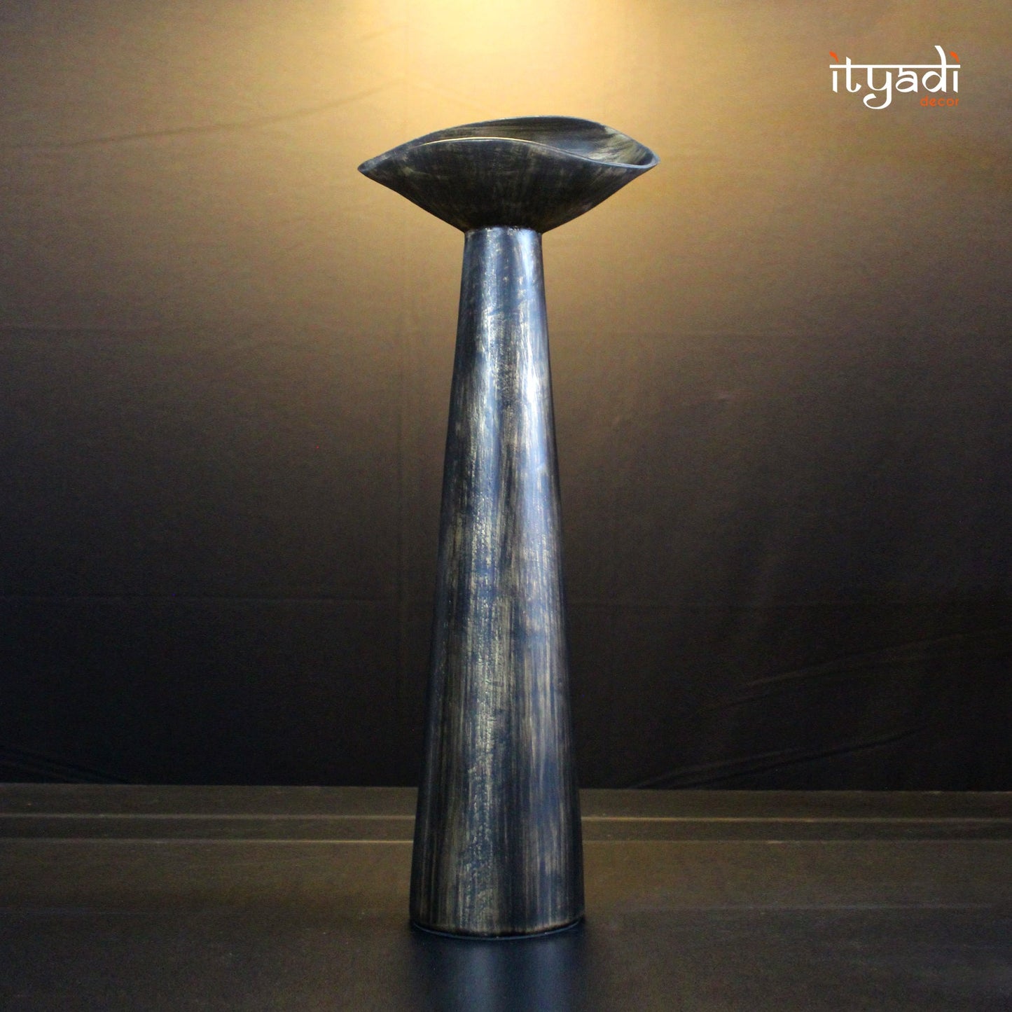Designer Showpiece IDC217-A58