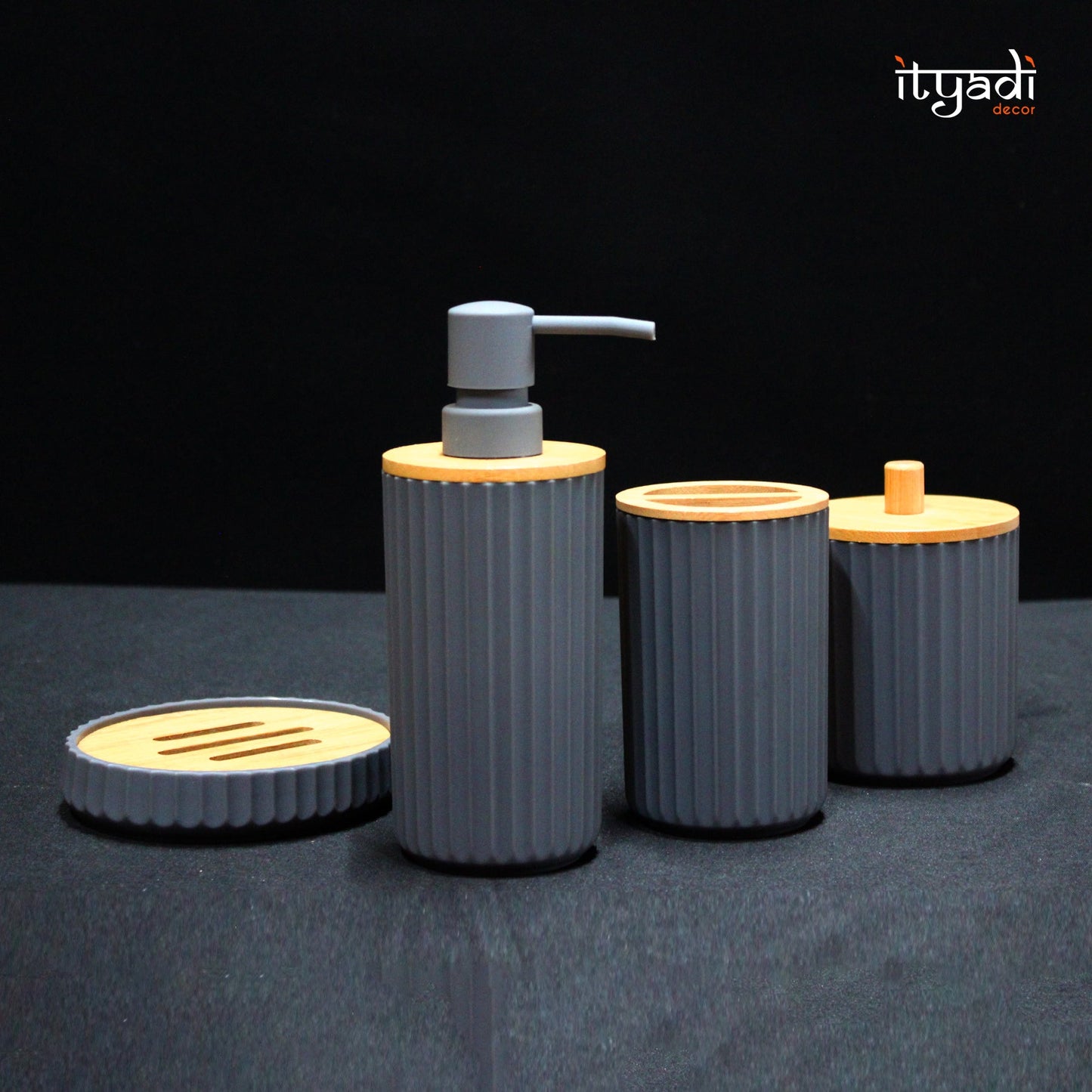 Designer Ceramic Bathroom Set IDC70-A17