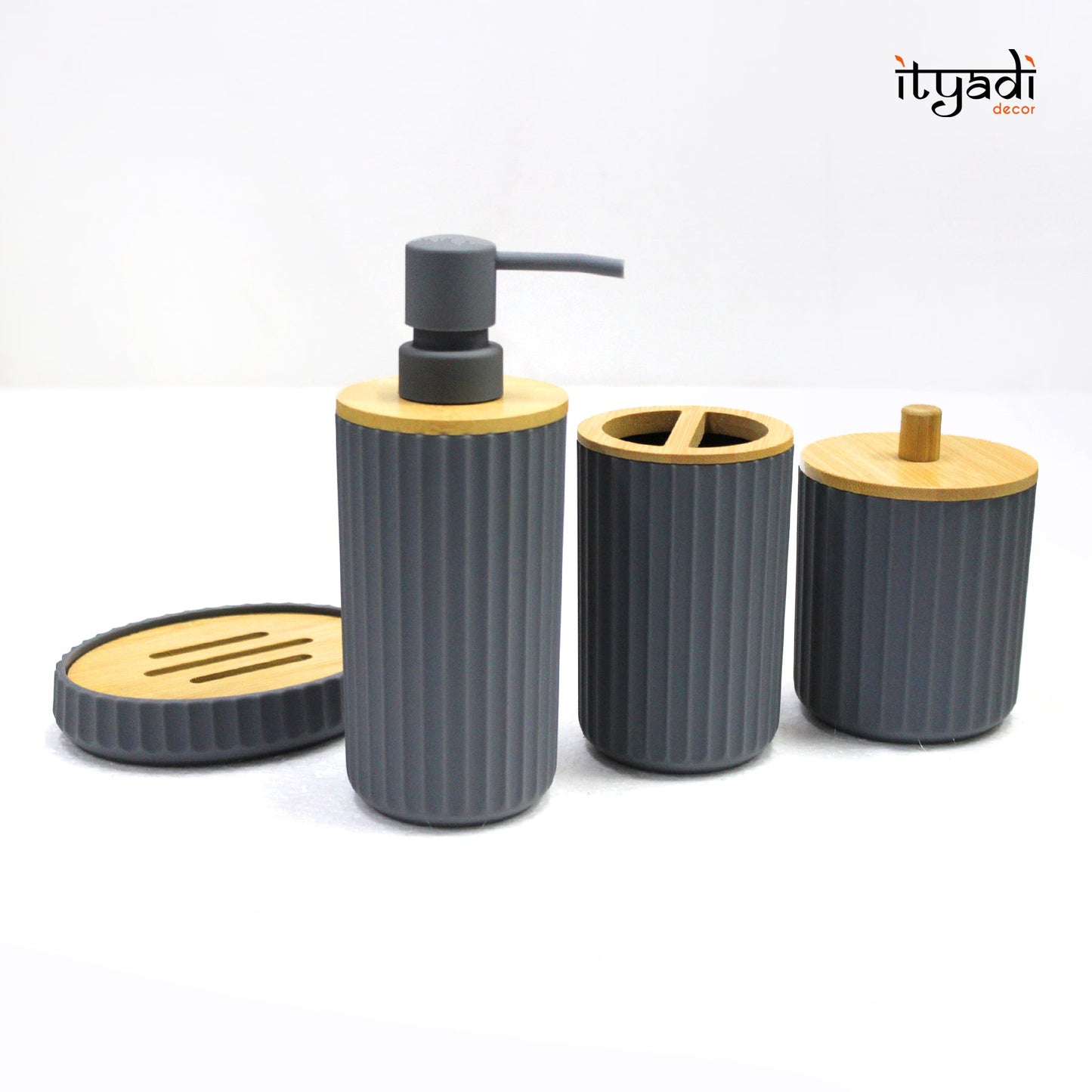 Designer Ceramic Bathroom Set IDC70-A17