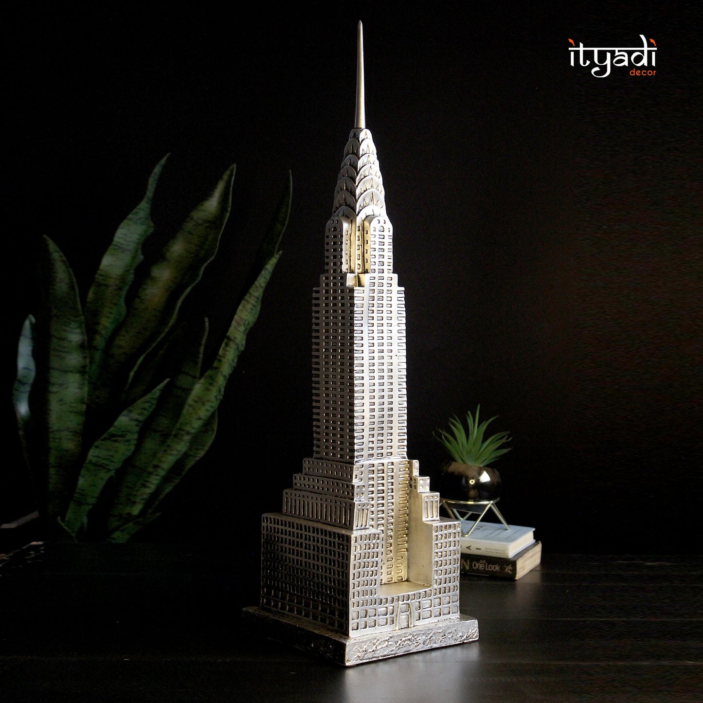 Designer Showpiece IDC154-A2