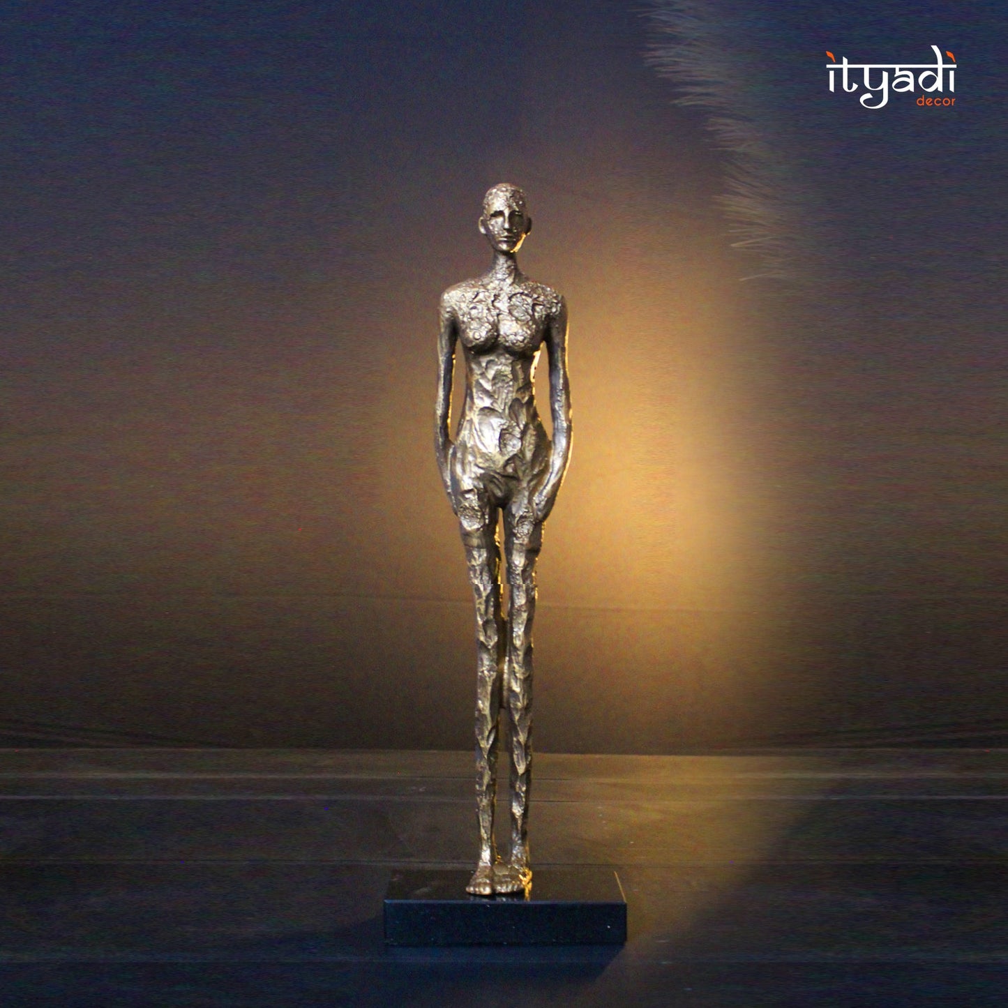 Designer Showpiece IDC215-A29