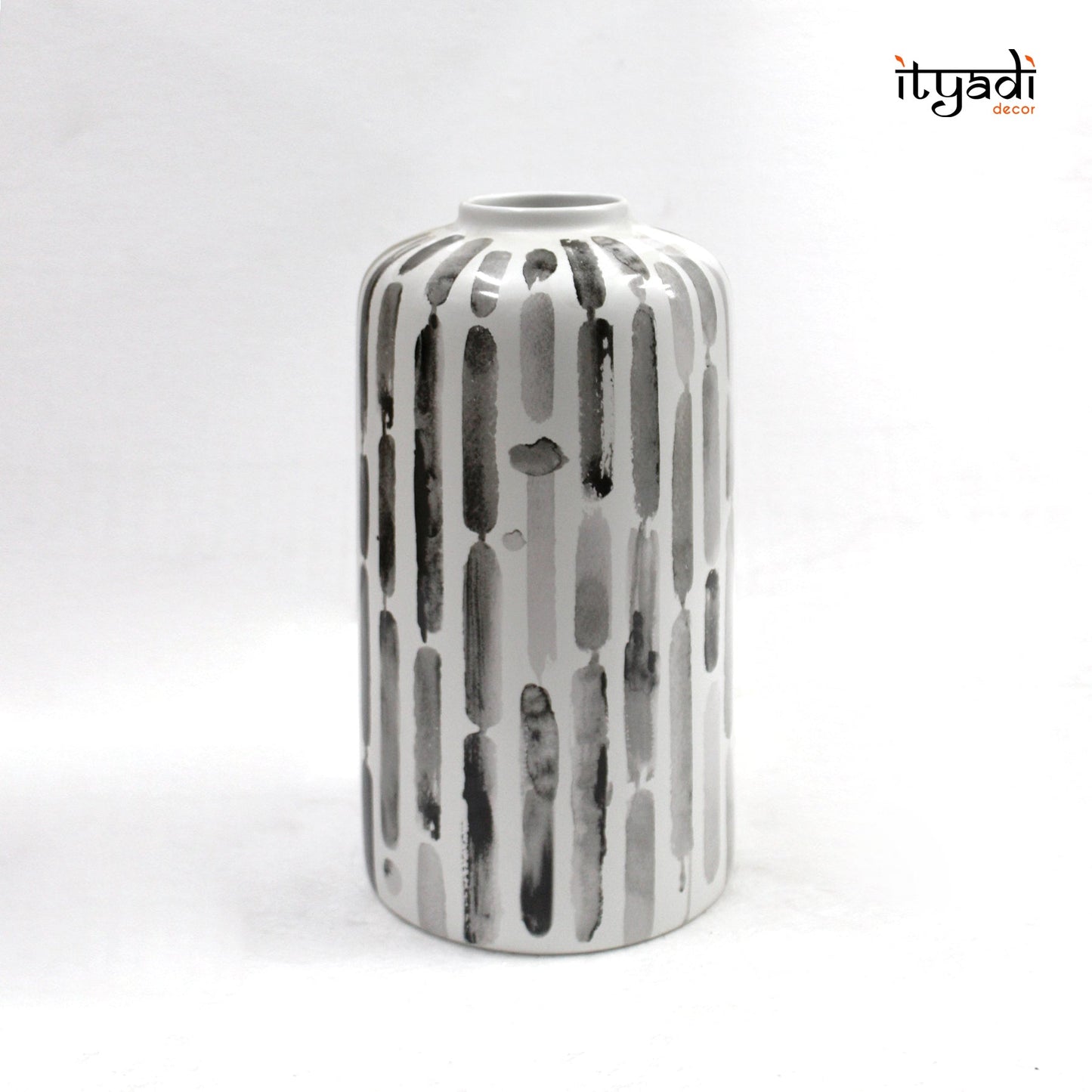 Designer Ceramic Vase IDC66-A23