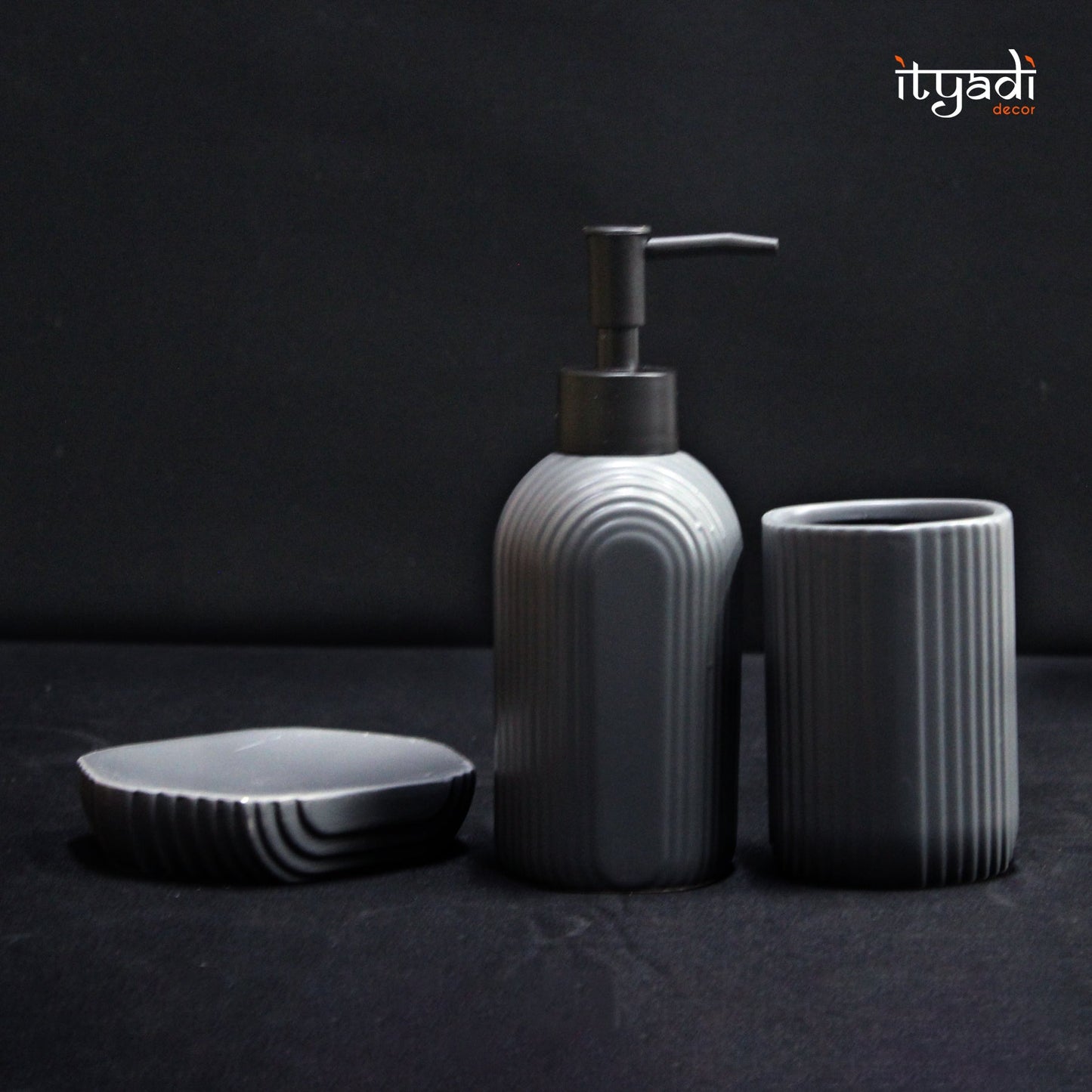 Designer Ceramic Bathroom Set IDC95-A12