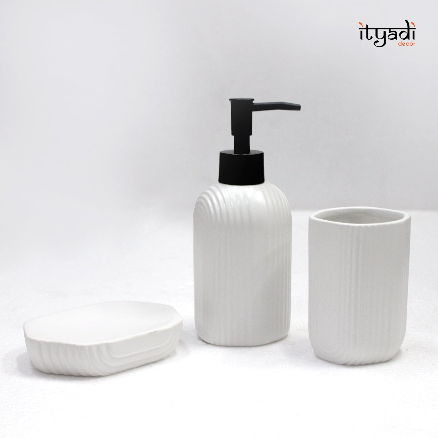 Designer Ceramic Bathroom Set IDC95-A13