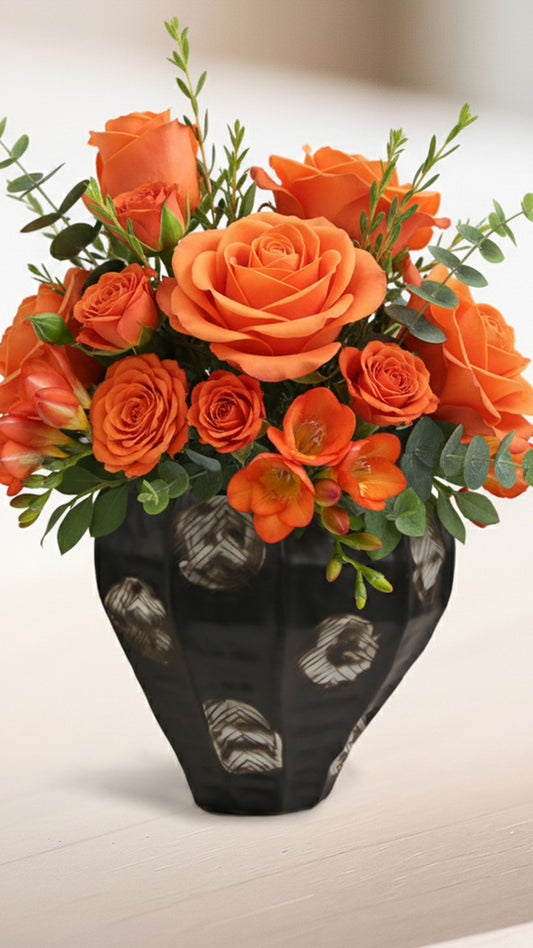 "Kumo" Faceted Polka Dot Vase - Small - IDC243-A33