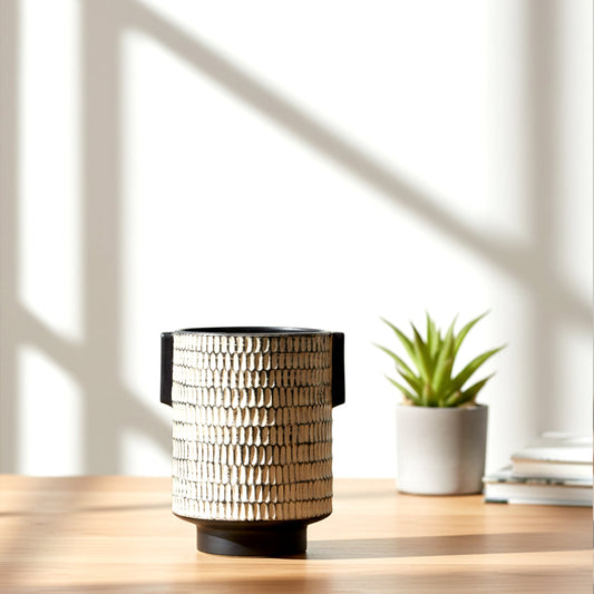 Black & White Checkered Textured Vase - Small Showpiece IDC179-A57