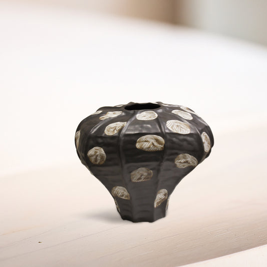 "Kumo" Faceted Polka Dot Vase - Large - IDC243-A32