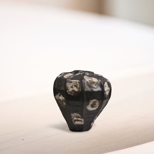 Kumo Faceted Polka Dot Vase - Small - IDC243-A33