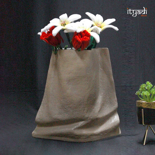 Designer Vase IDC92-A12