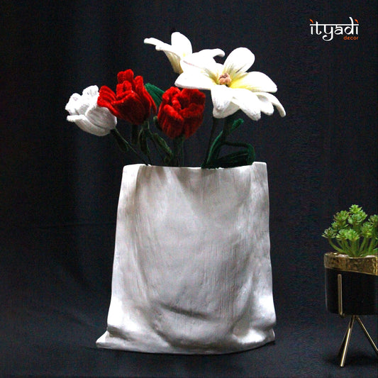 Designer Vase IDC92-A13