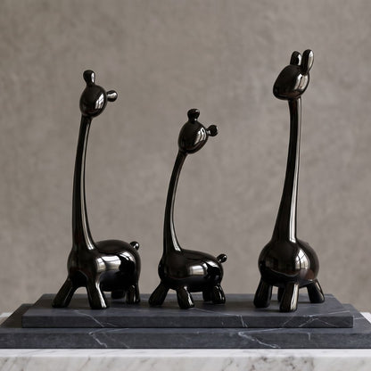 Black Giraffe Figurine Set IDC71-A204