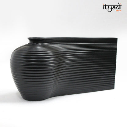 Designer Vase IDC92-A77