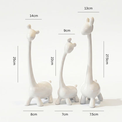 Minimalist White Giraffe Figurine Set IDC71-A203