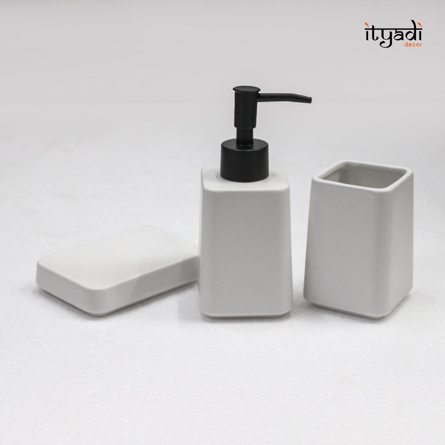 Designer Ceramic Bathroom Set IDC95-A6