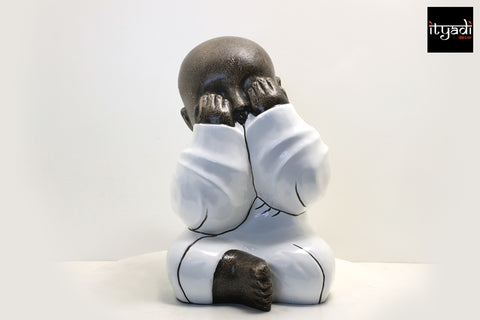The 3 Wise Monks - See, Hear, Say no Evil