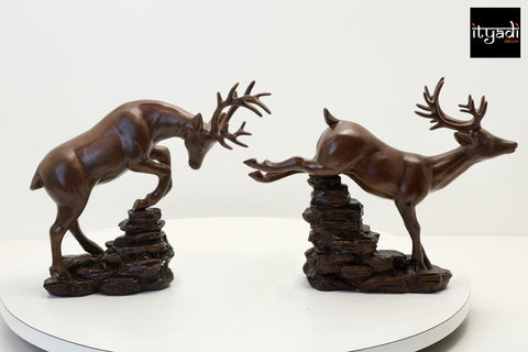 The Crossing Reindeers - Set of 2